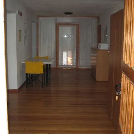 Hostel Foresteria Del Parco *