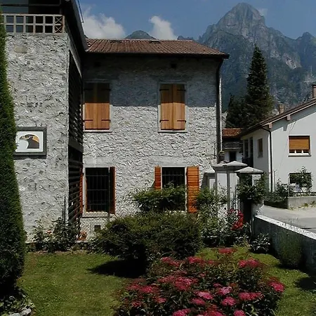 Hostel Foresteria Del Parco